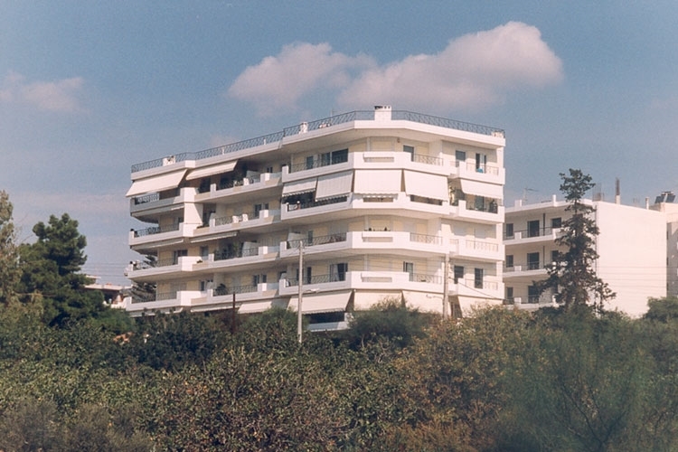 Picture of Block of flats on Knossos street in Alimos
