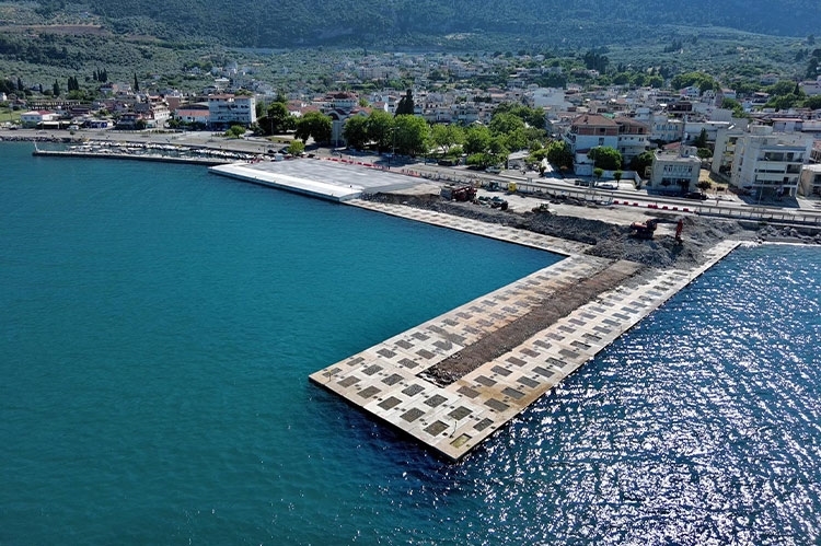 Picture of Construction of the Port of Agios Konstantinos